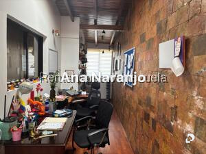 Casa en Alto Prado, Caracas – 15