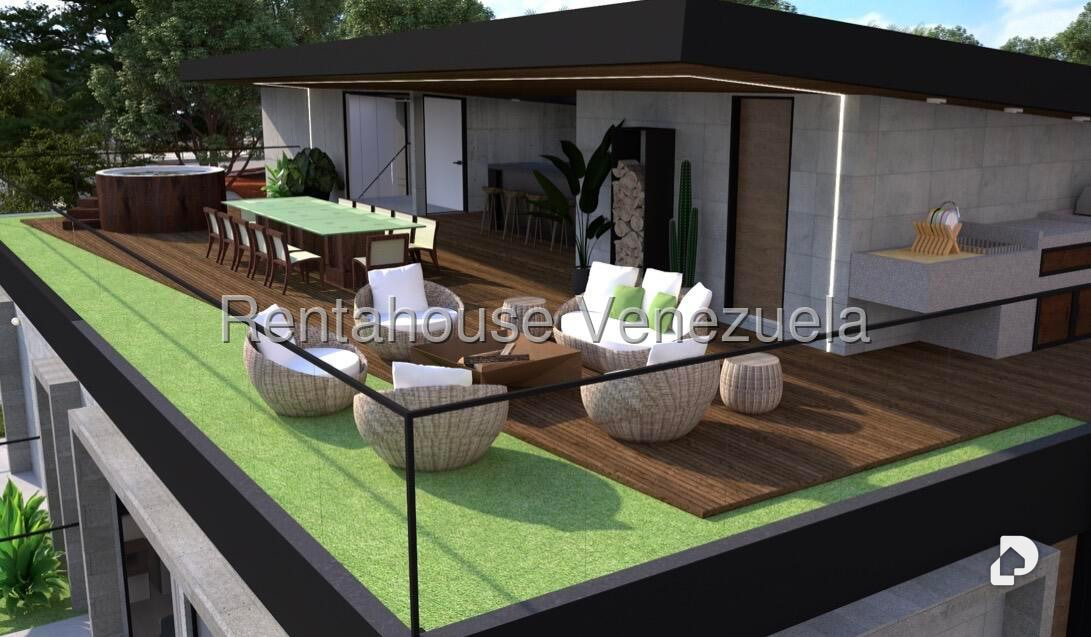 Land in La Floresta, Caracas – 25