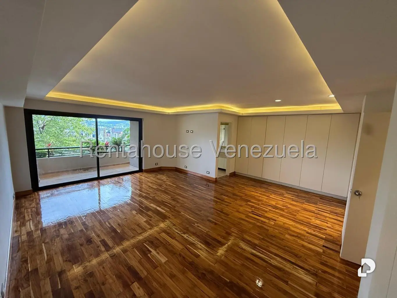 Apartamento en Altamira, Caracas – 14