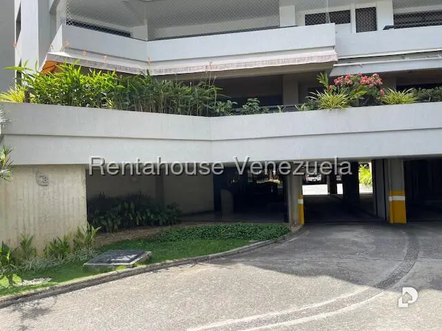 Apartamento en Altamira, Caracas – 2