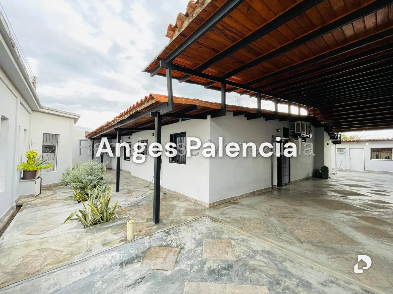 Casa en La Fontana, Maracay – 1