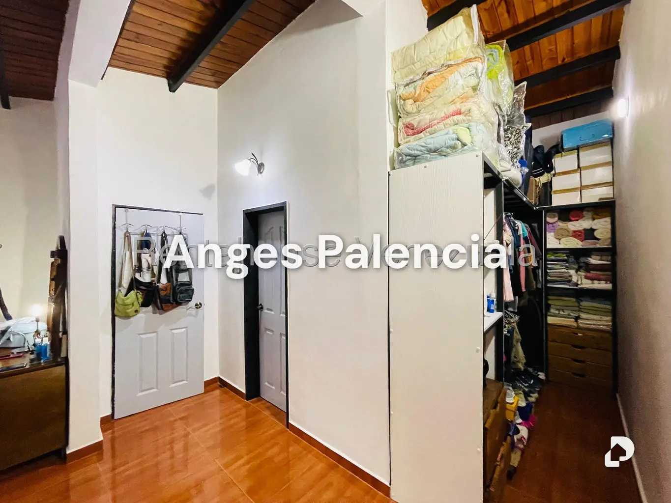 Casa en La Fontana, Maracay – 15
