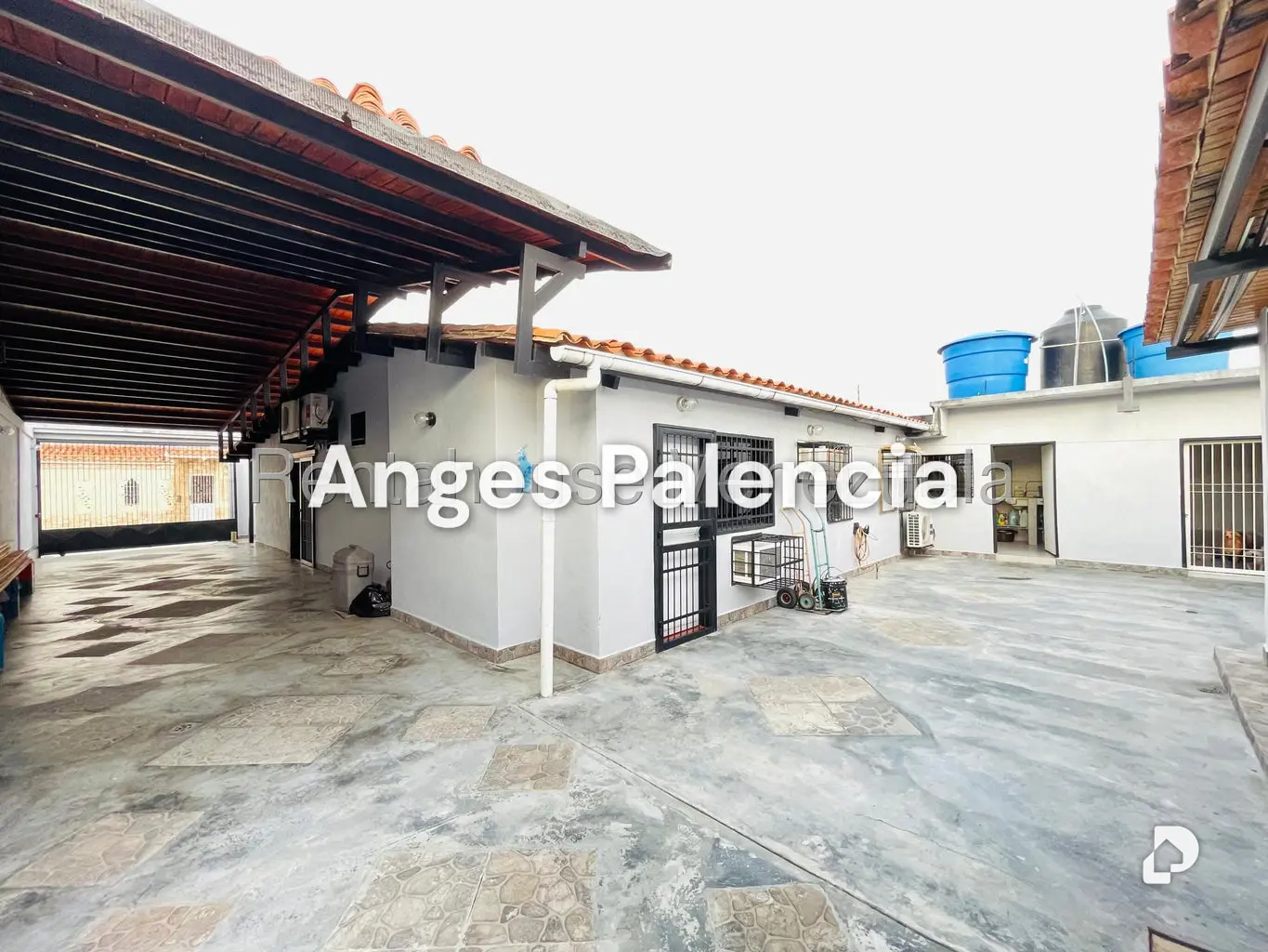 Casa en La Fontana, Maracay – 30