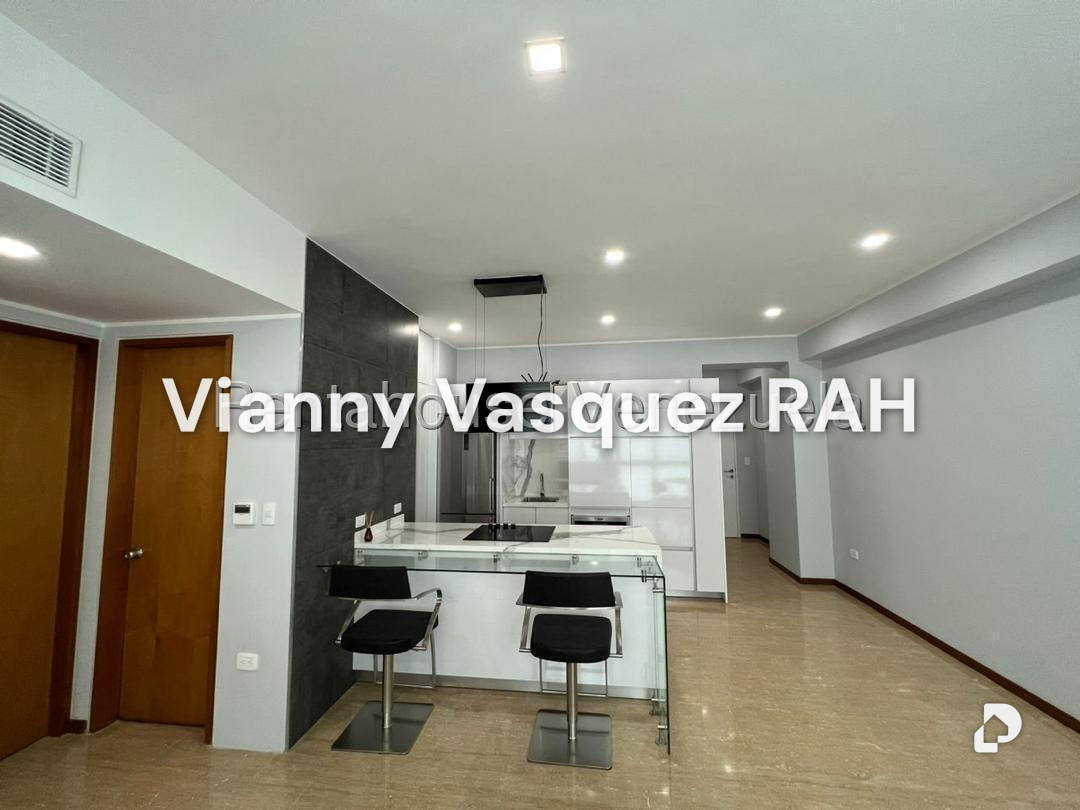Apartamento en Campo Alegre, Caracas – 6