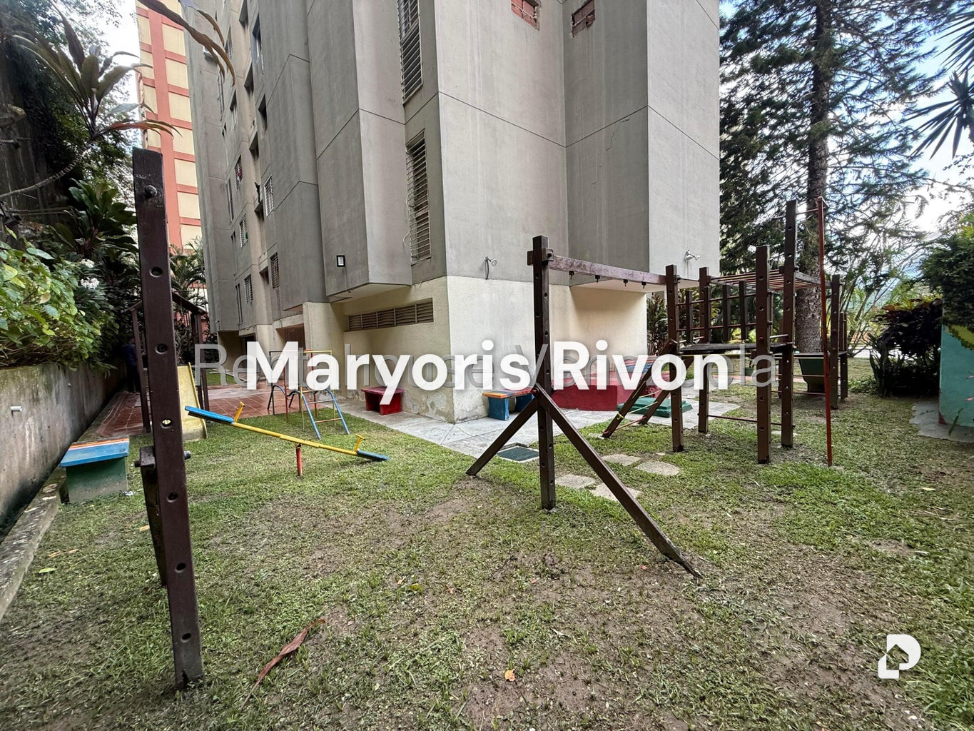 Apartamento en Los Naranjos (del Cafetal), Caracas – 25