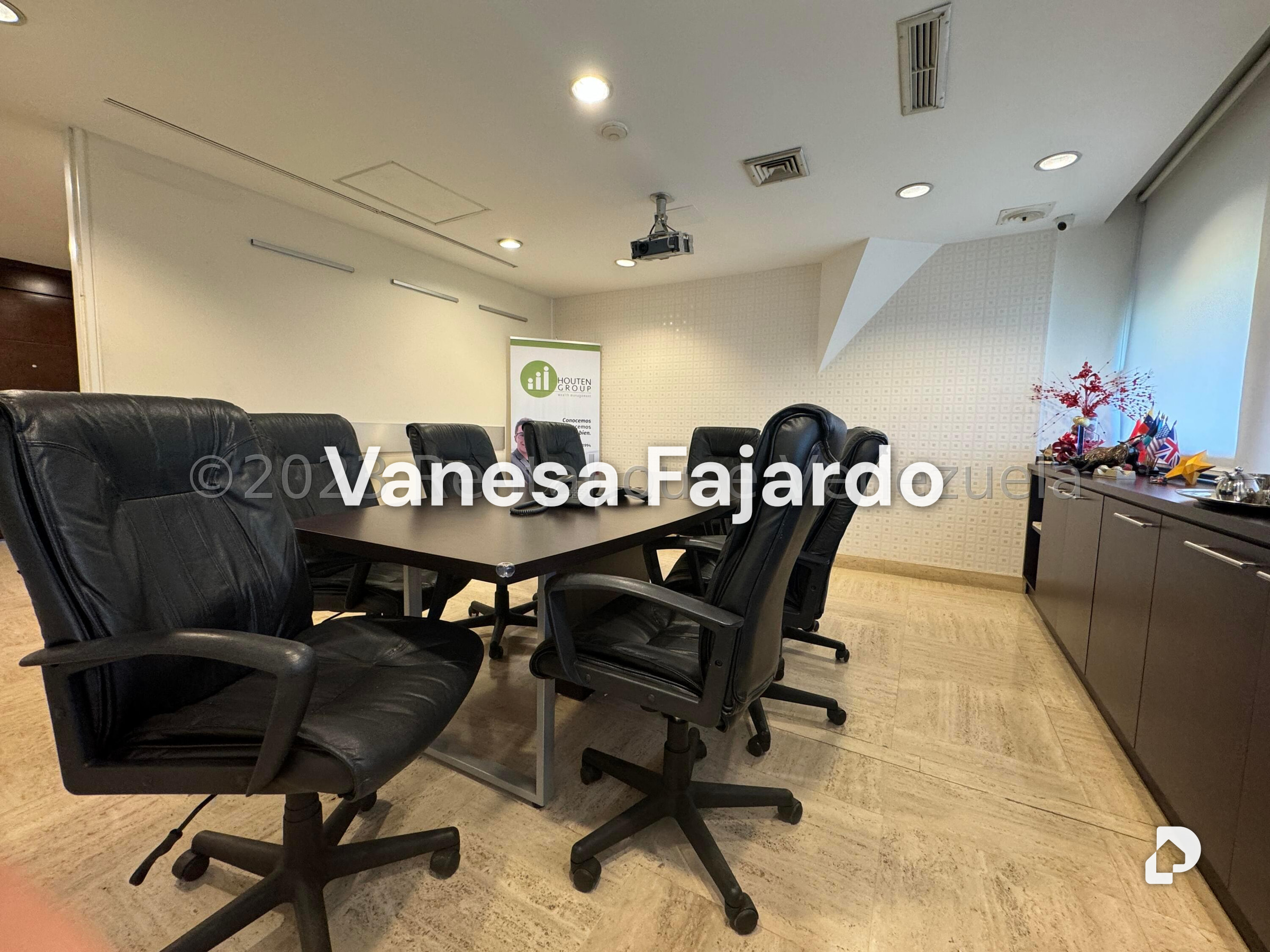 Oficina en Chuao, Caracas – 7