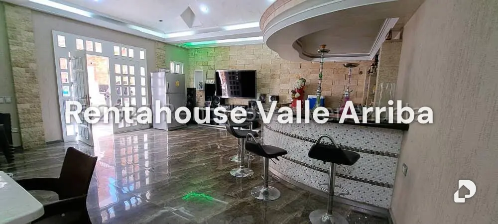 Casa en Colinas de Vista Alegre, Caracas – 26