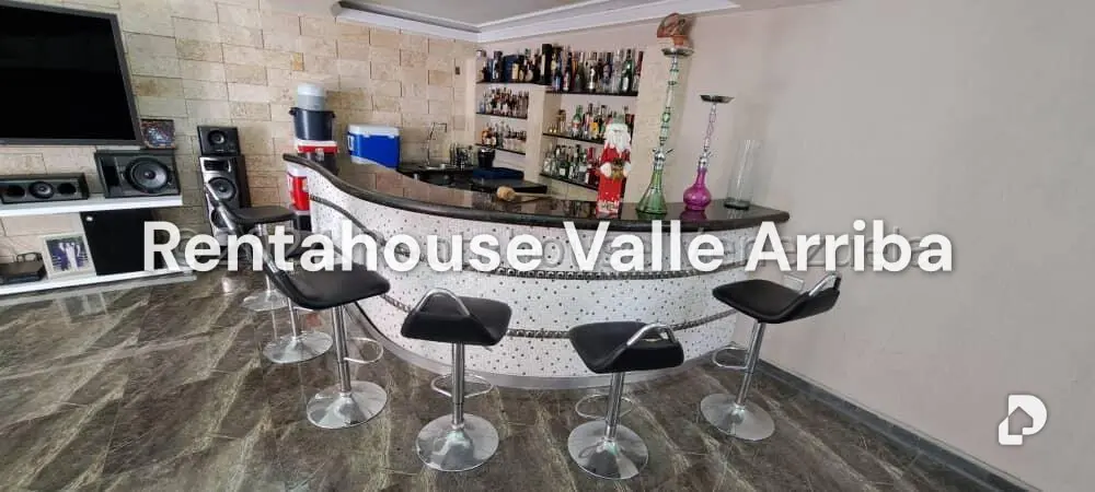 Casa en Colinas de Vista Alegre, Caracas – 22