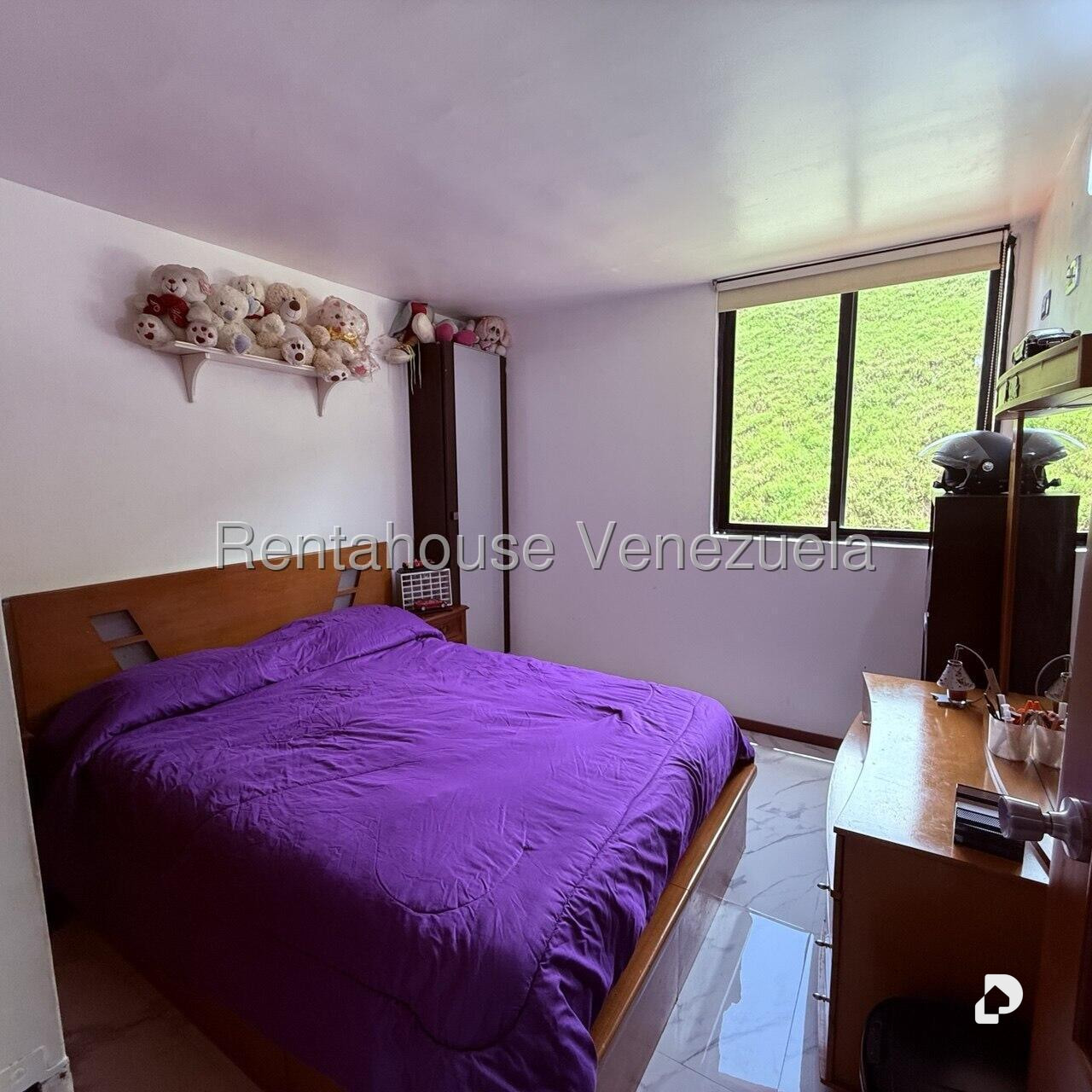 Apartamento en Colinas de La Tahona, Caracas – 24
