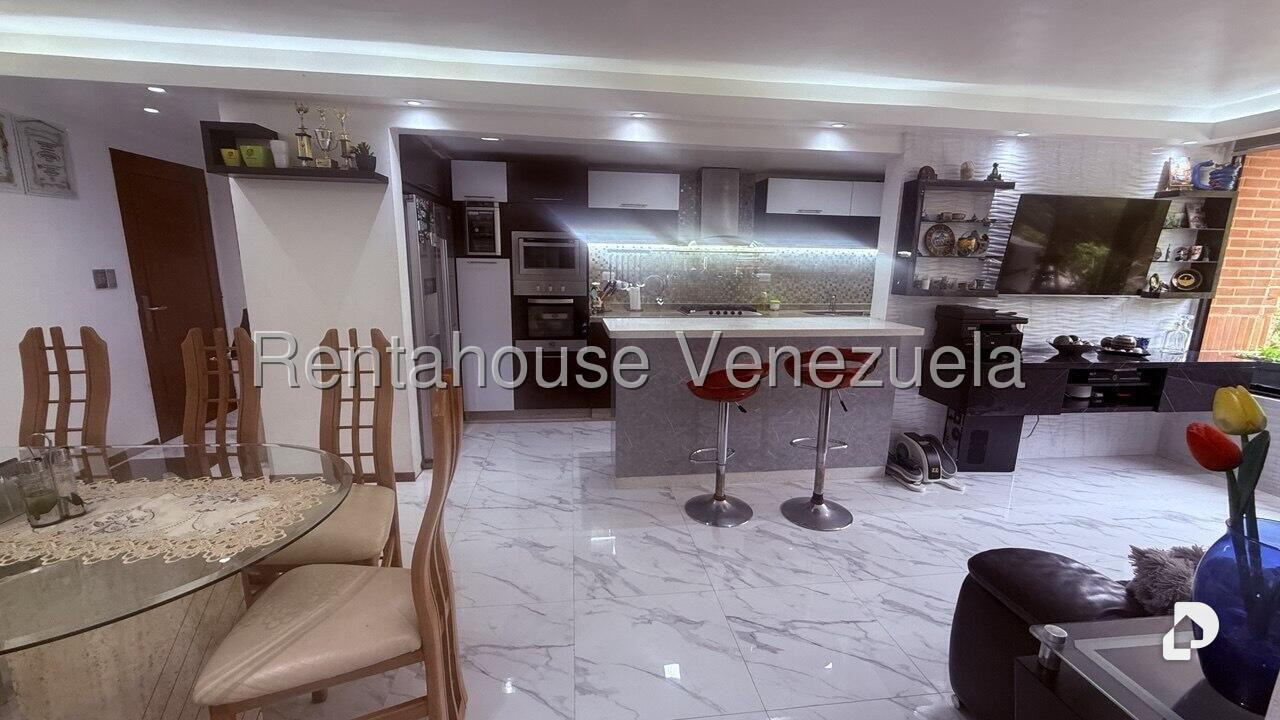 Apartamento en Colinas de La Tahona, Caracas – 3