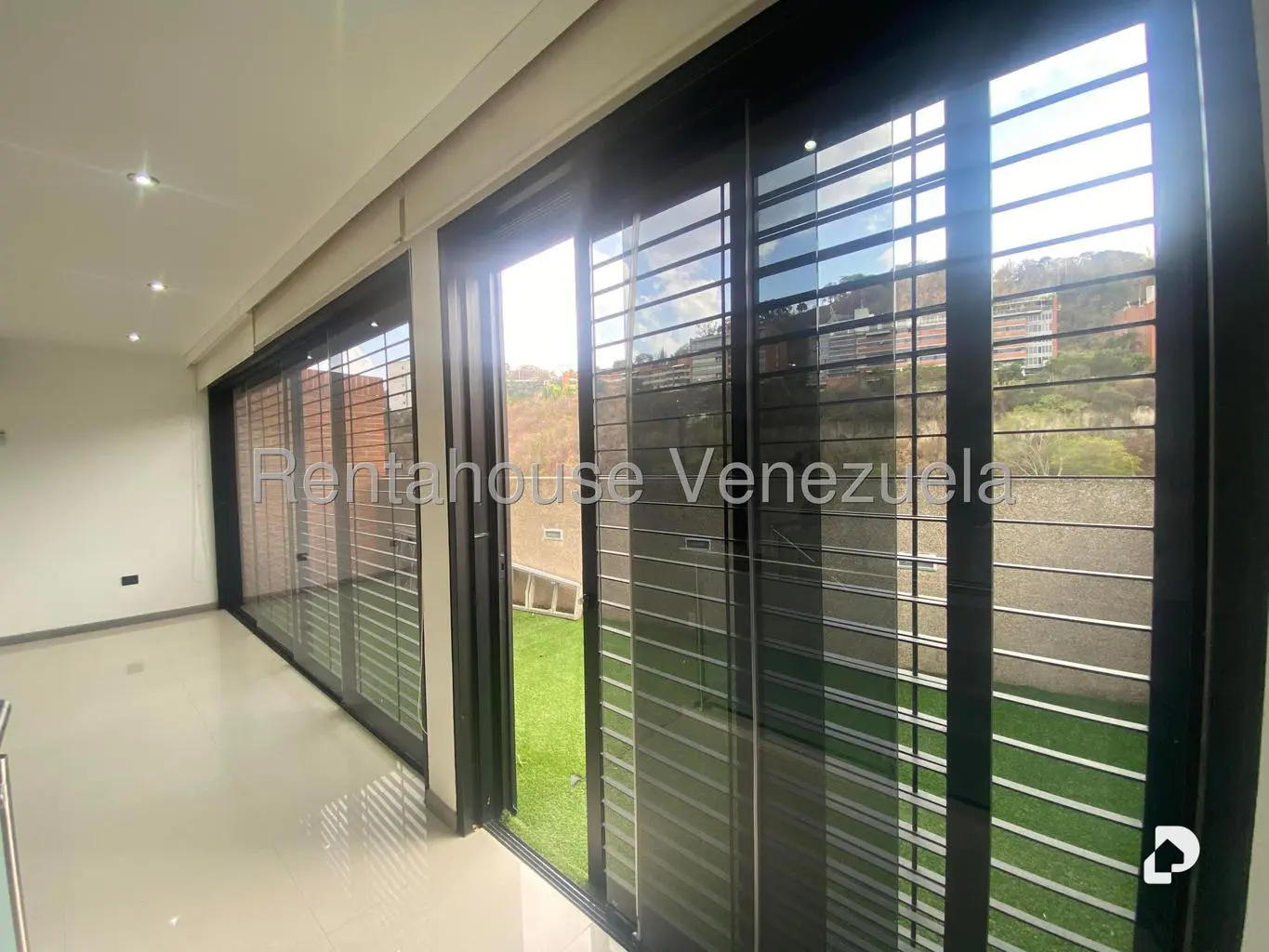 Apartamento en Lomas de La Alameda, Caracas – 17