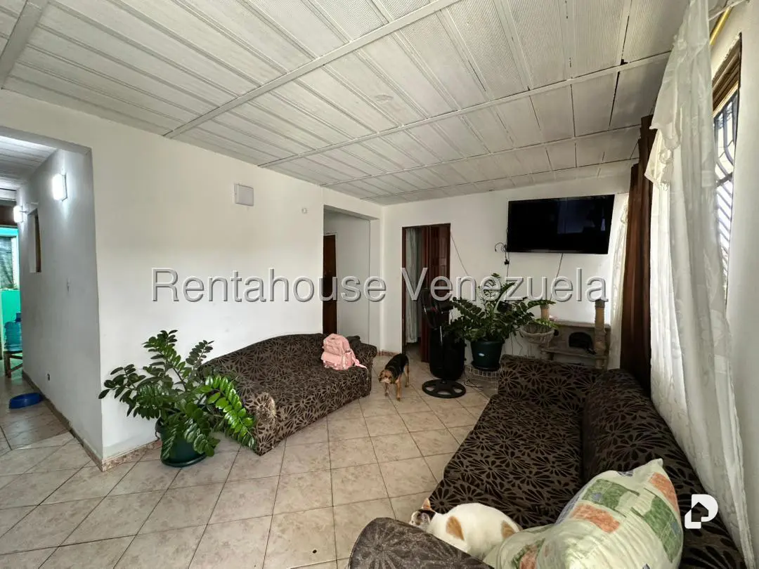 Casa en San Martín, Caracas – 1