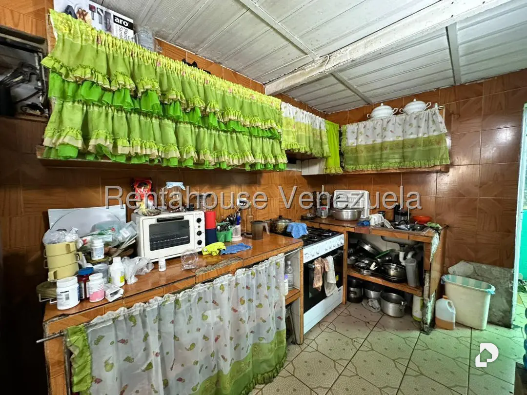 Casa en San Martín, Caracas – 10