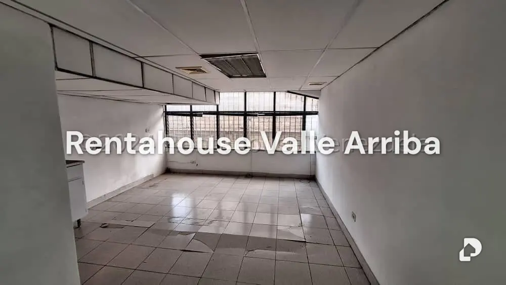 Local comercial en La Urbina, Caracas – 9