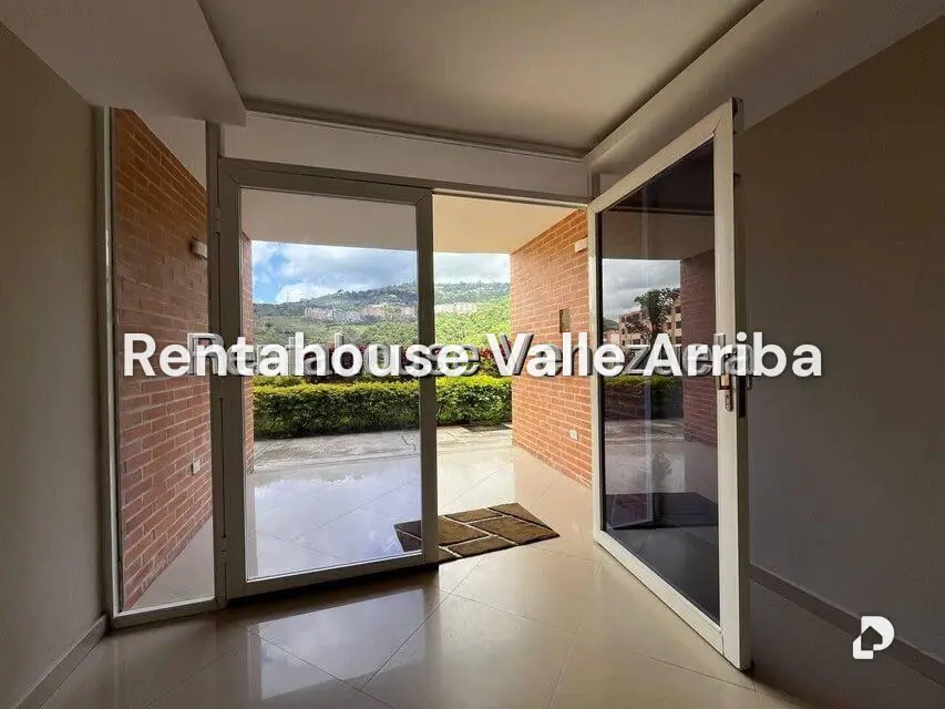 Apartamento en Los Naranjos Humboldt, Caracas – 4