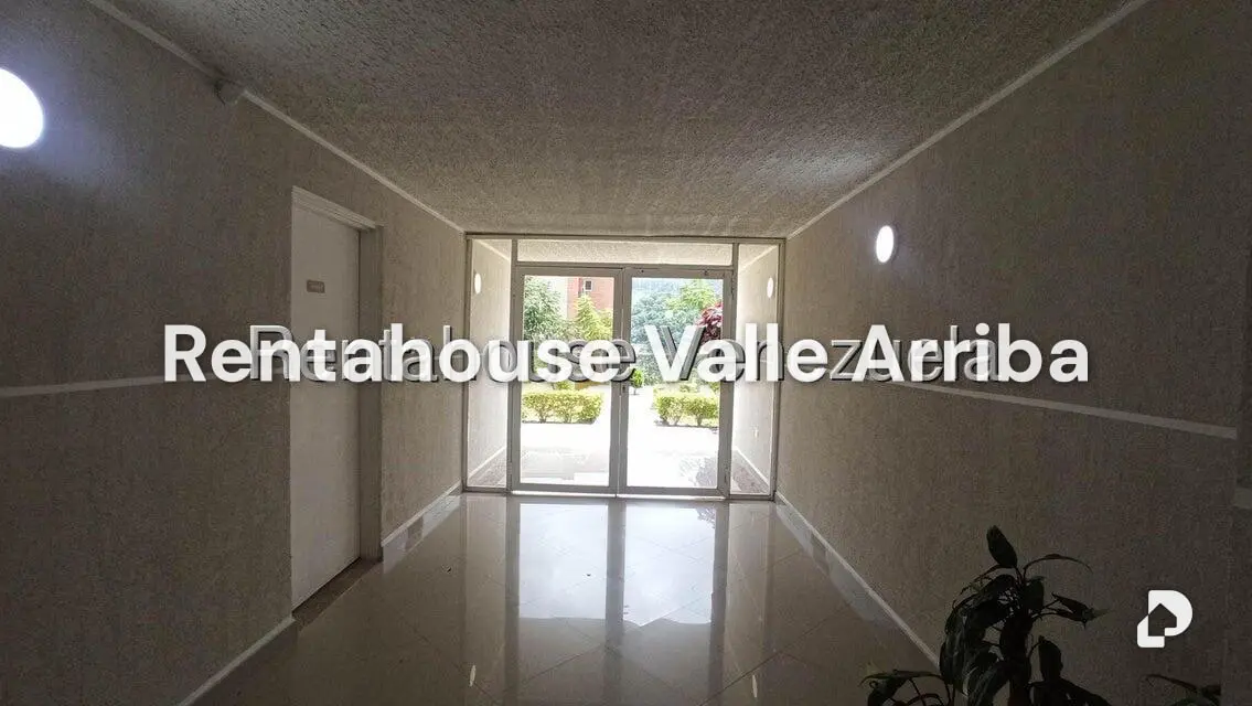 Apartamento en Los Naranjos Humboldt, Caracas – 3
