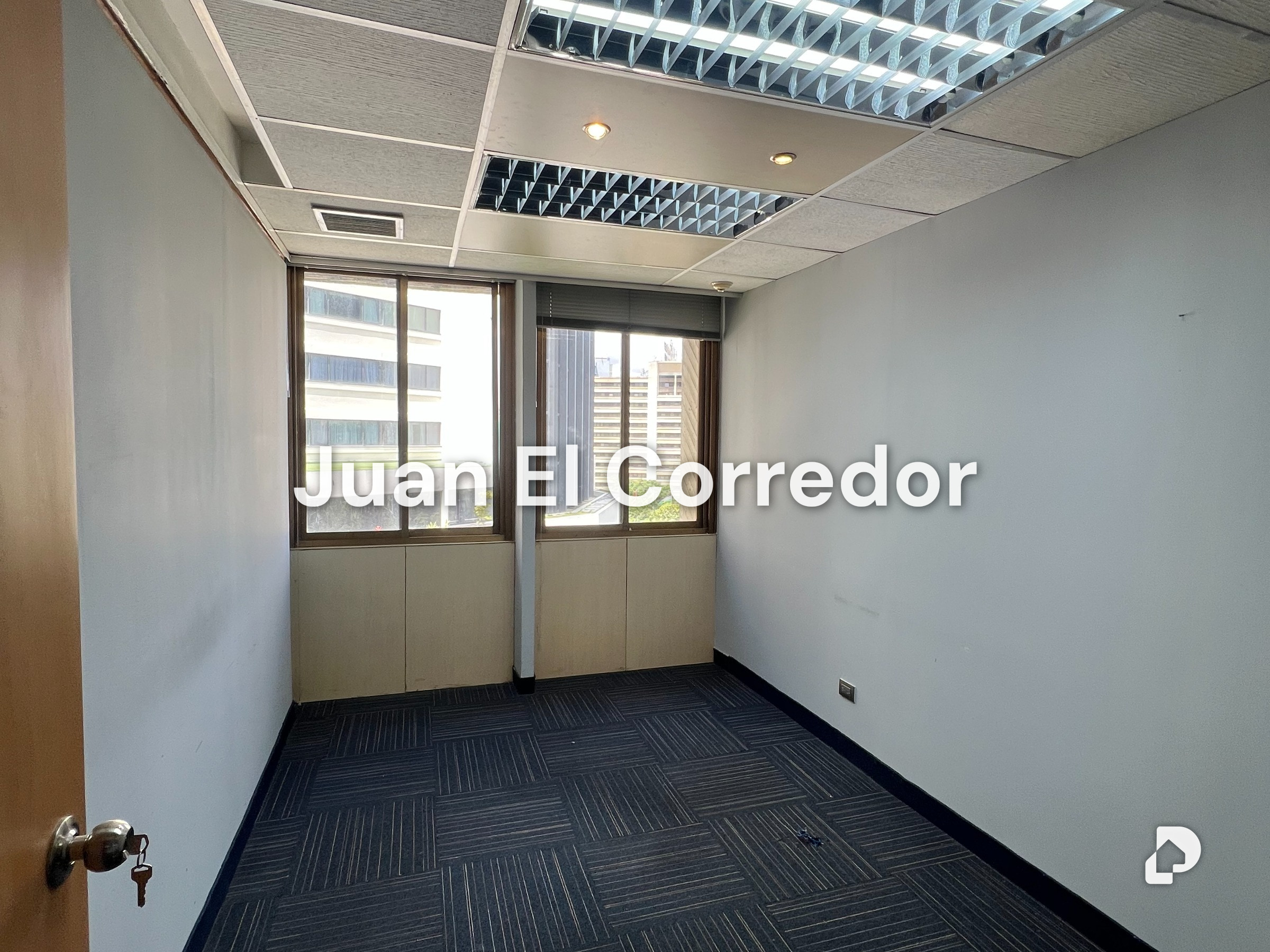Oficina en Chuao, Caracas – 7
