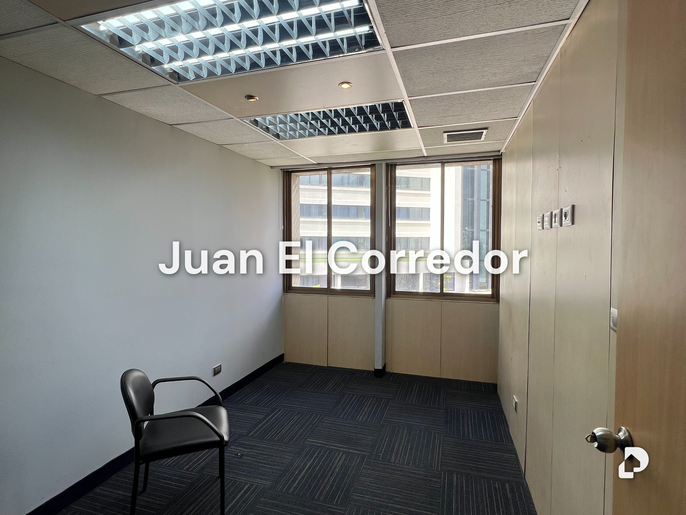 Oficina en Chuao, Caracas – 6