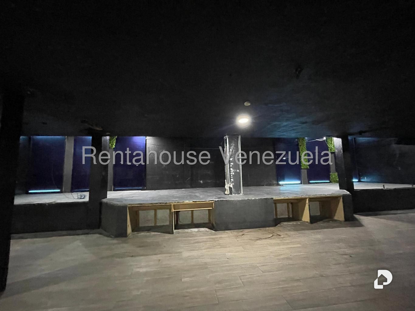 Local comercial en Las Mercedes, Caracas – 15
