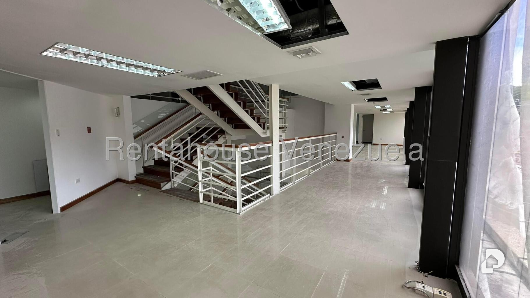 Oficina en Prados del Este, Caracas – 21