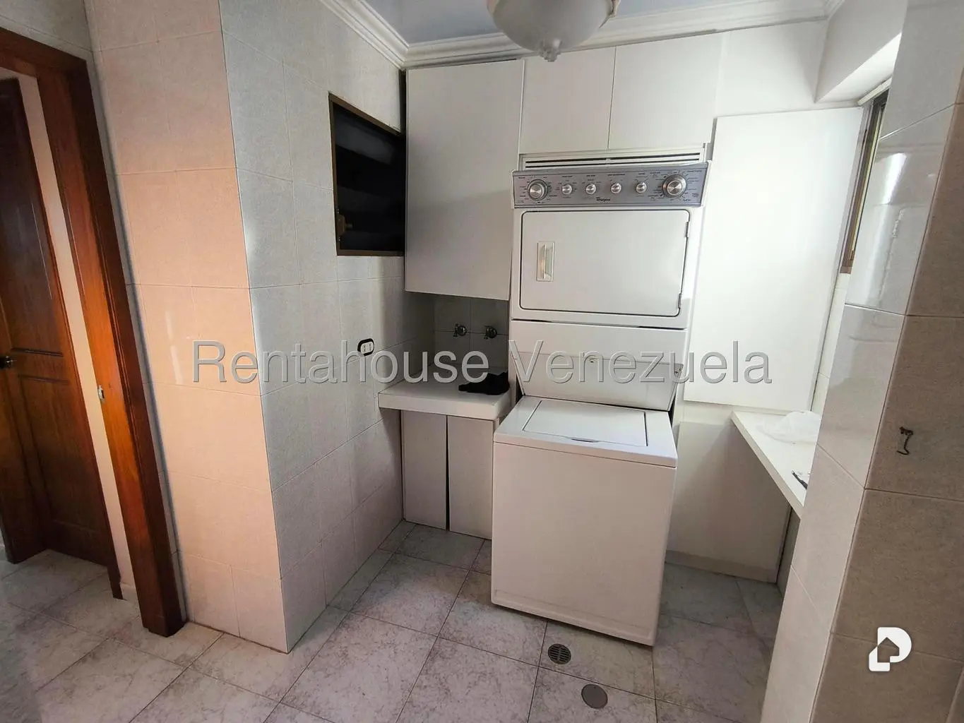 Apartamento en Terrazas del Ávila, Caracas – 25