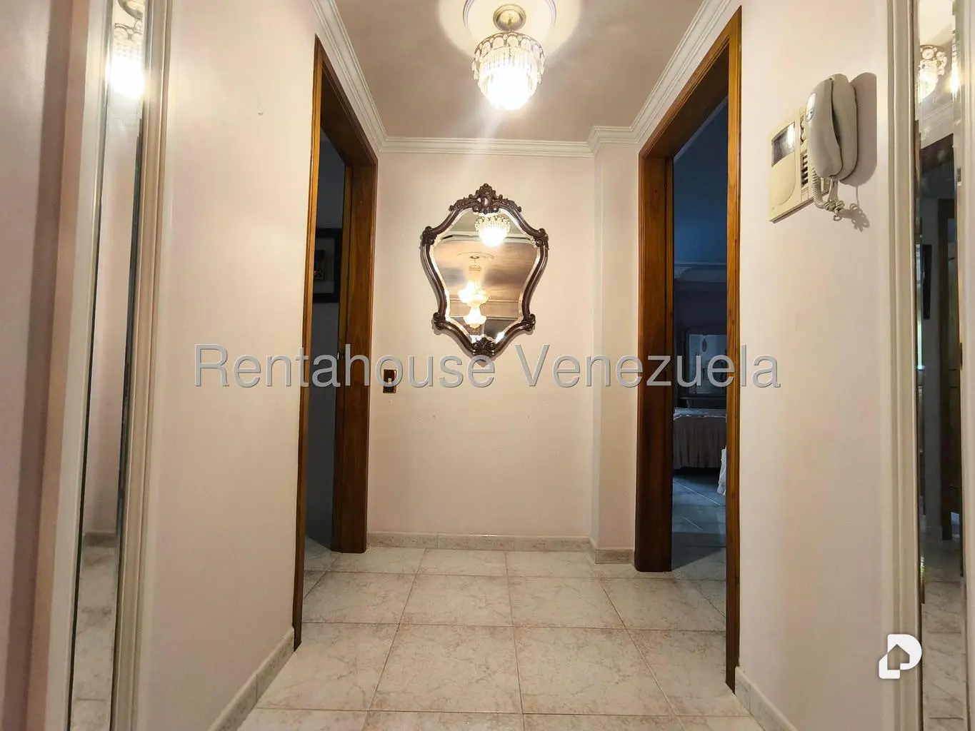 Apartamento en Terrazas del Ávila, Caracas – 28