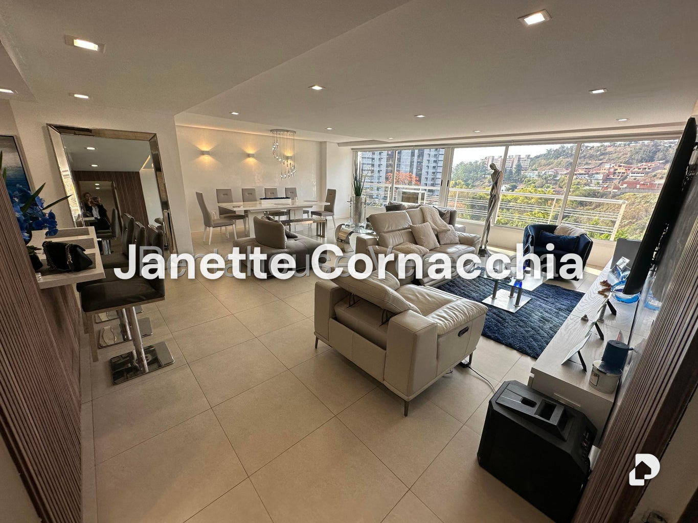 Apartamento en Alto Hatillo, Caracas – 16