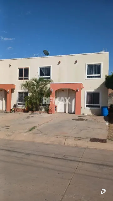 Townhouse in Camino de la Lagunita, Maracaibo – 14