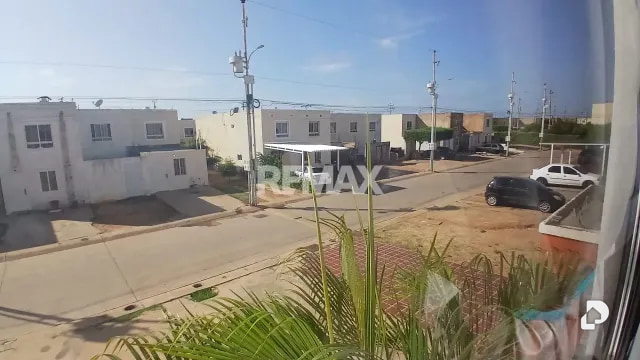 Townhouse in Camino de la Lagunita, Maracaibo – 6