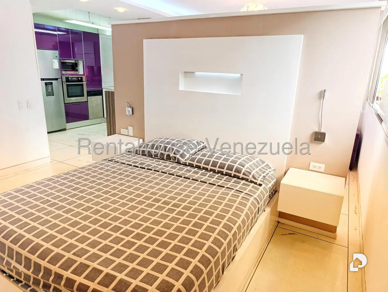 Apartamento en Los Palos Grandes, Caracas – 14