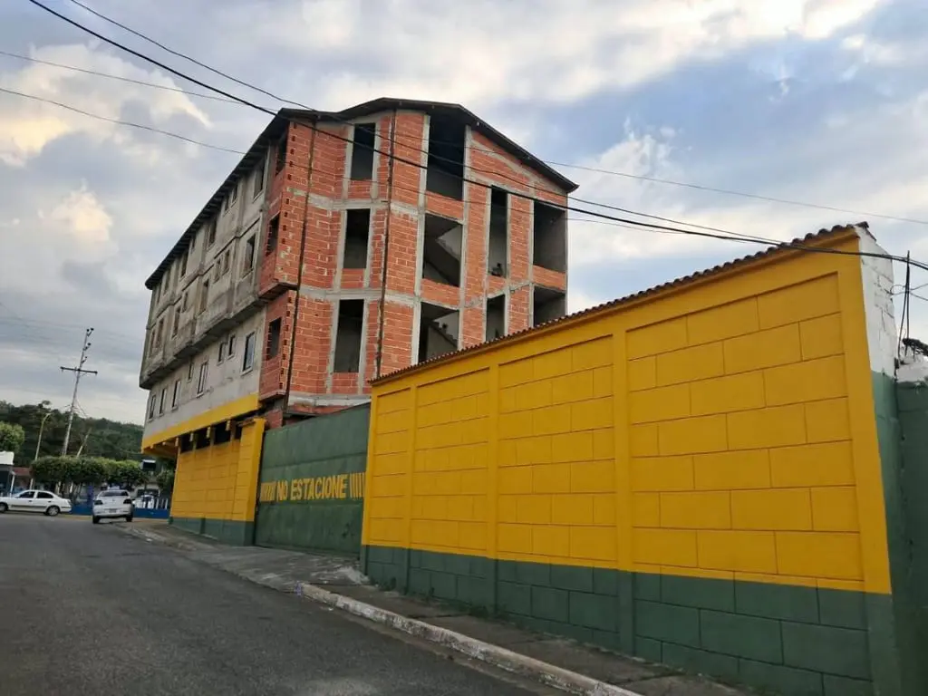 Building in El Vigía - 1
