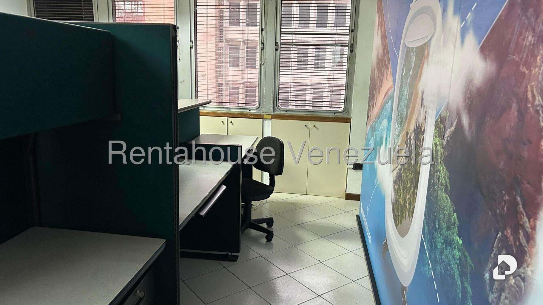 Oficina en El Rosal, Caracas – 12