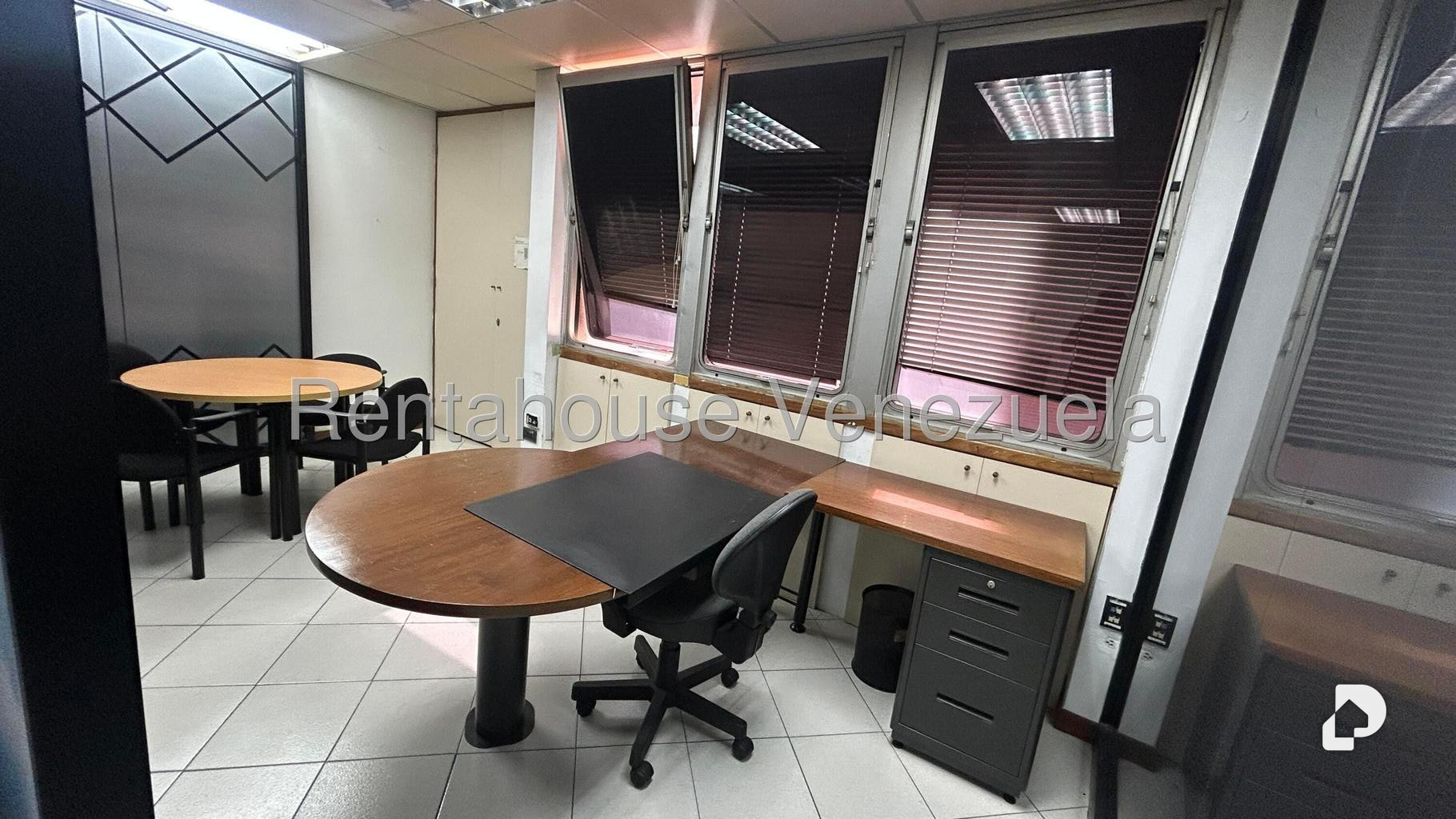Oficina en El Rosal, Caracas – 16
