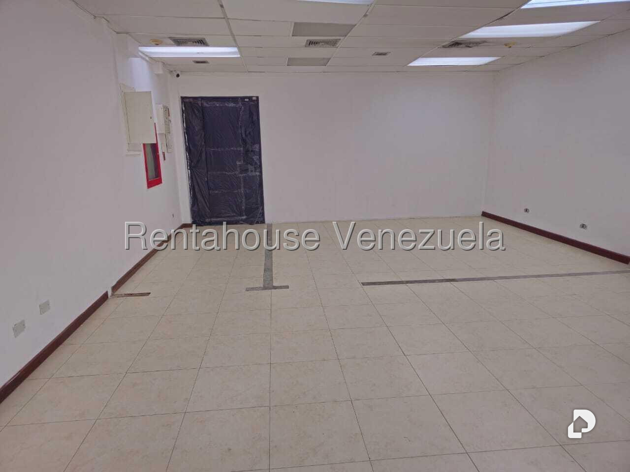 Local comercial en El Paraíso, Caracas