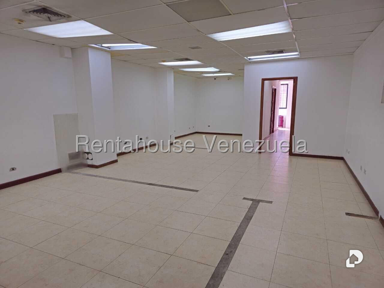 Local comercial en El Paraíso, Caracas