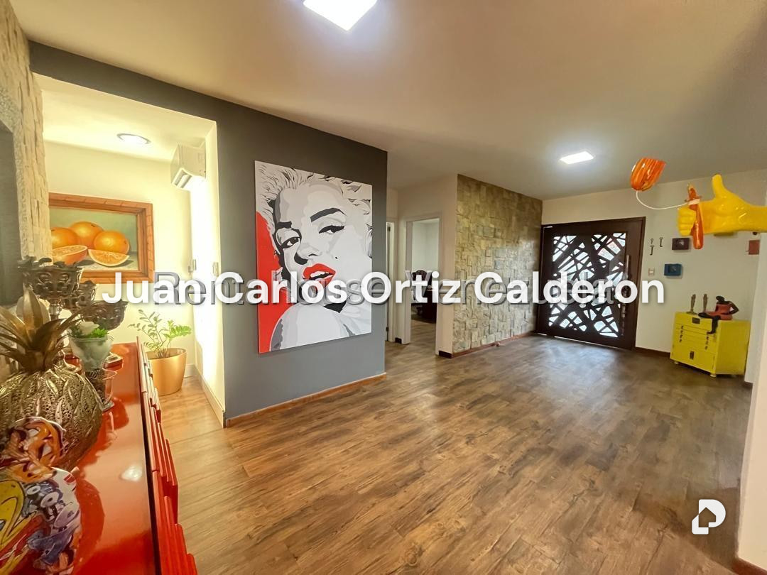 Casa en Colinas del Tamanaco, Caracas – 14
