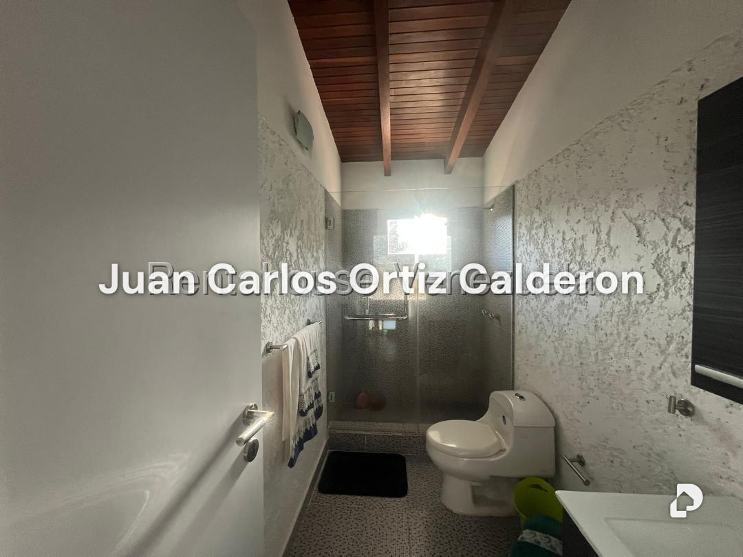 Casa en Colinas del Tamanaco, Caracas – 26
