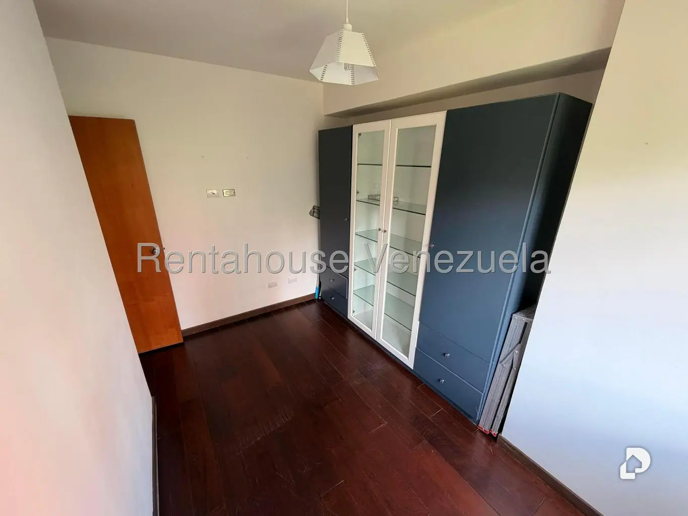 Apartamento en El Rosal, Caracas – 14