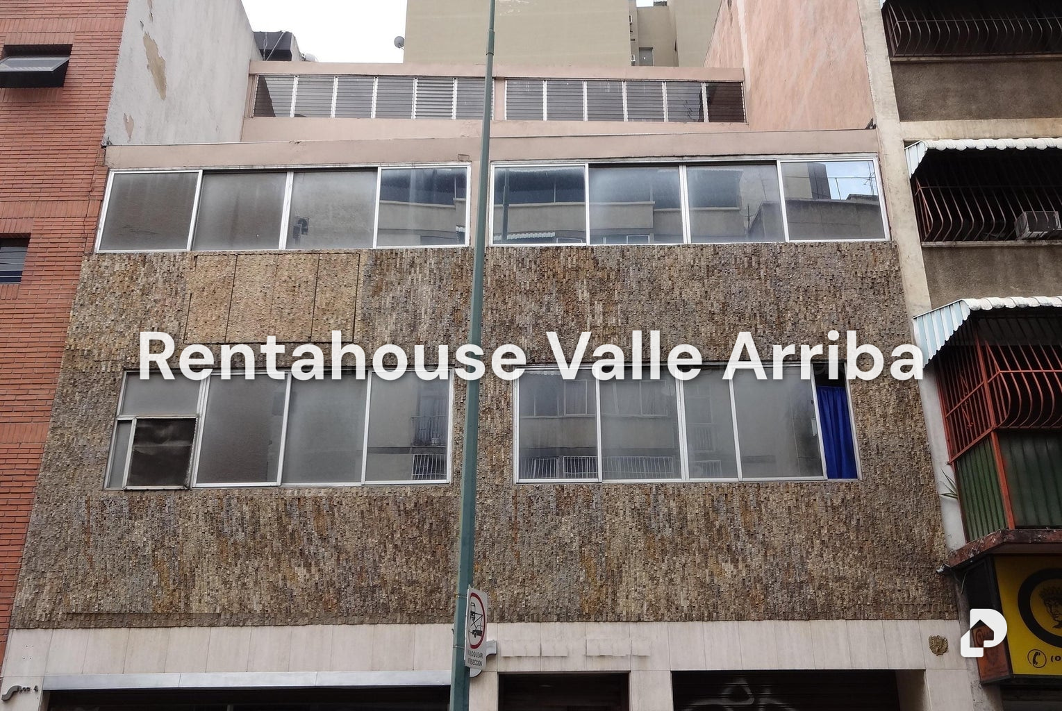 Edificio en Chacao, Caracas – 1