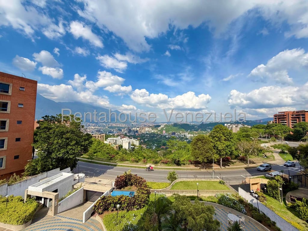 Apartamento en Colinas de Valle Arriba, Caracas - 1