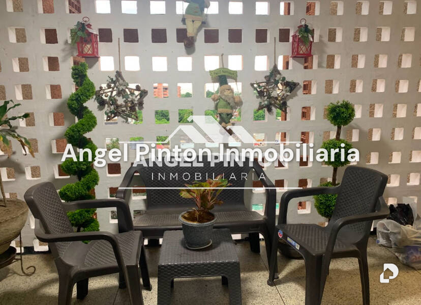 Apartamento en Avenida Las Delicias, Maracaibo – 12