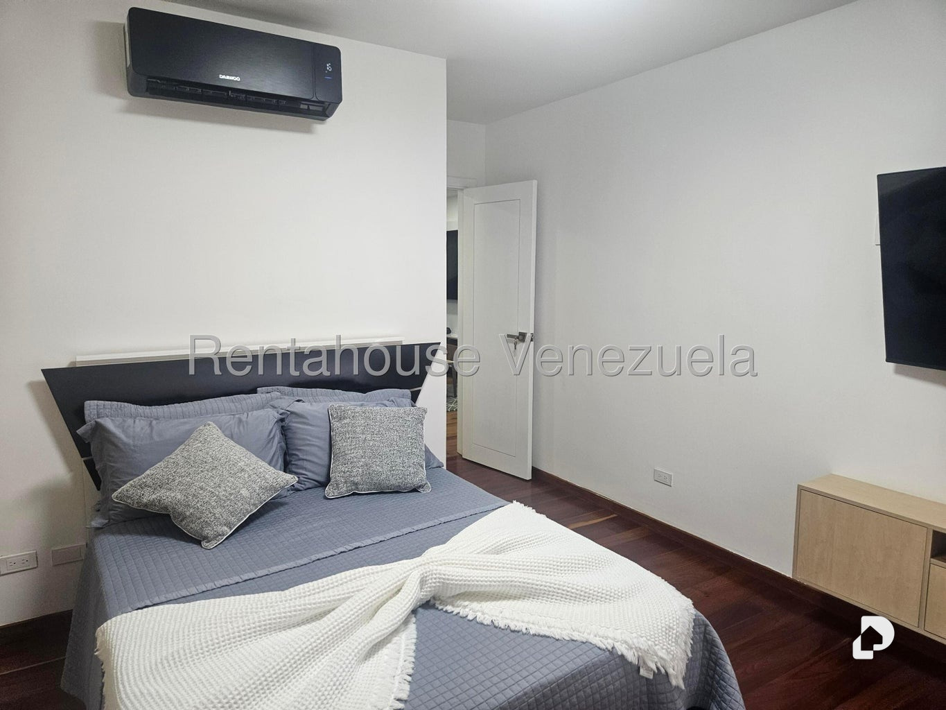 Apartamento en Mirador de Los Campitos, Caracas – 18