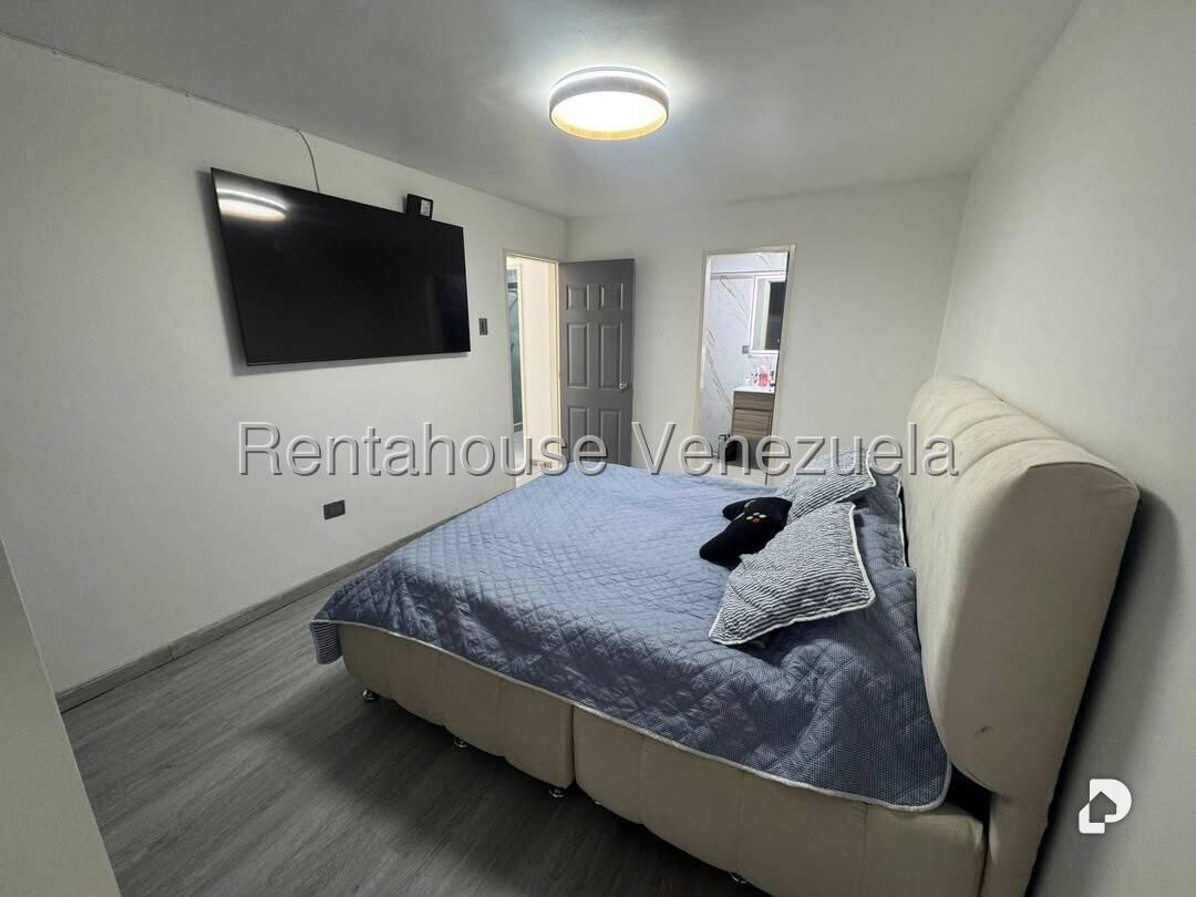 Apartamento en Santa Mónica, Caracas – 13