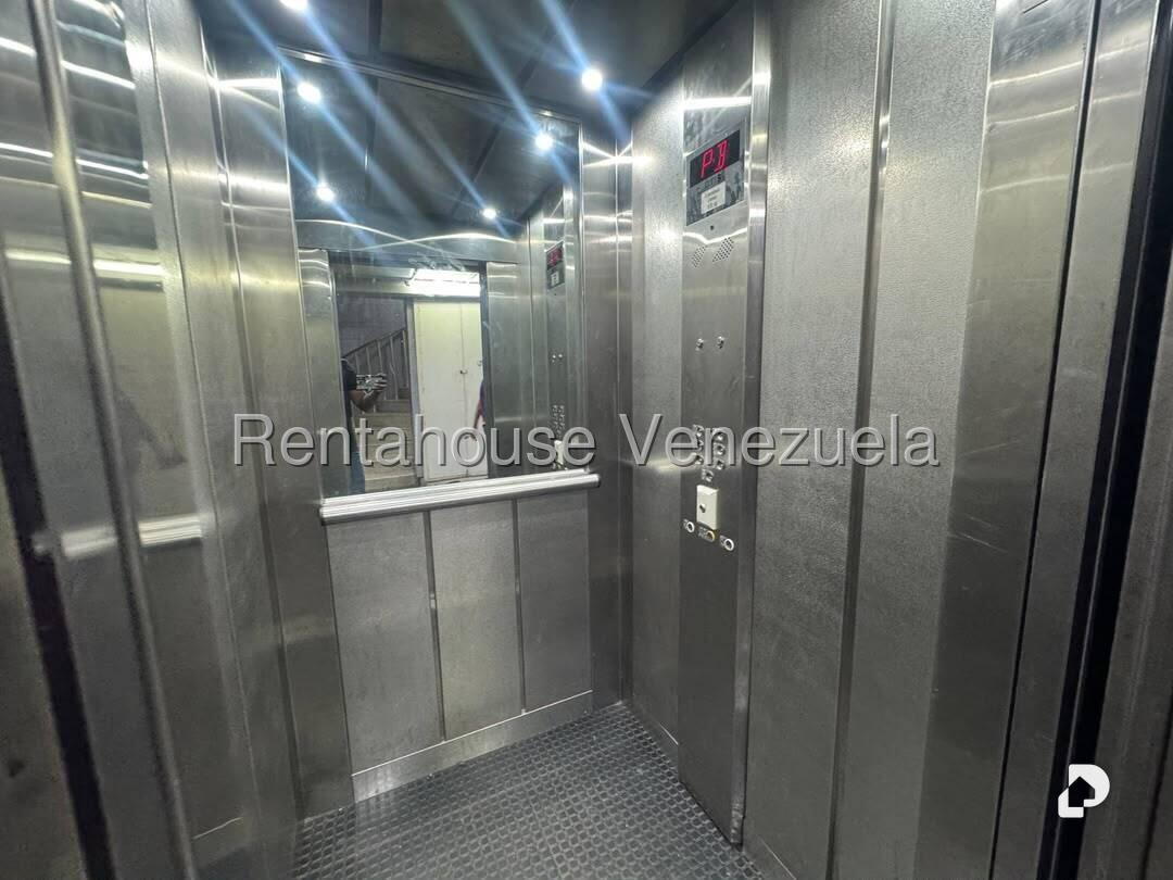 Apartamento en Santa Mónica, Caracas – 3