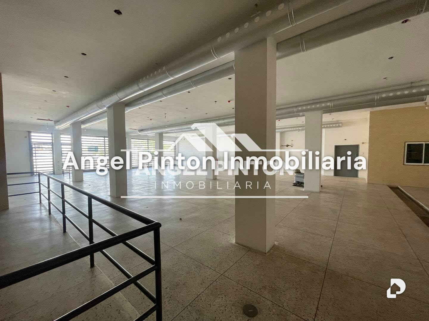 Local comercial en Circunvalación No. 2, Maracaibo – 6
