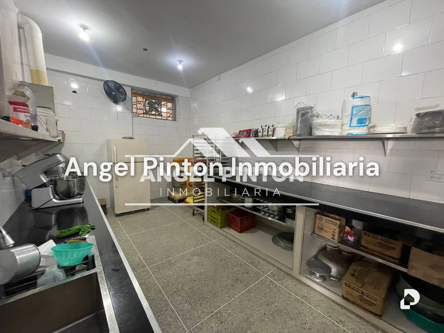 Local comercial en Circunvalación No. 2, Maracaibo – 2
