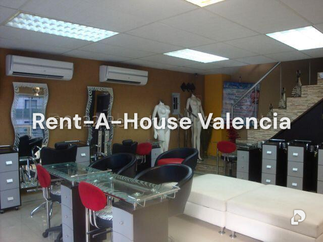 Commercial space in Camoruco, Valencia – 2