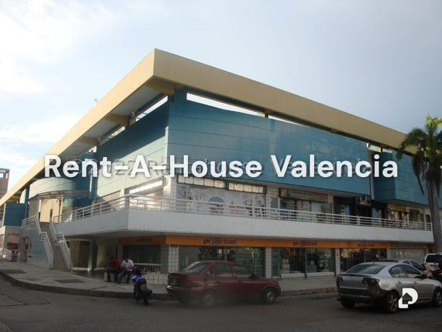 Commercial space in Camoruco, Valencia – 19