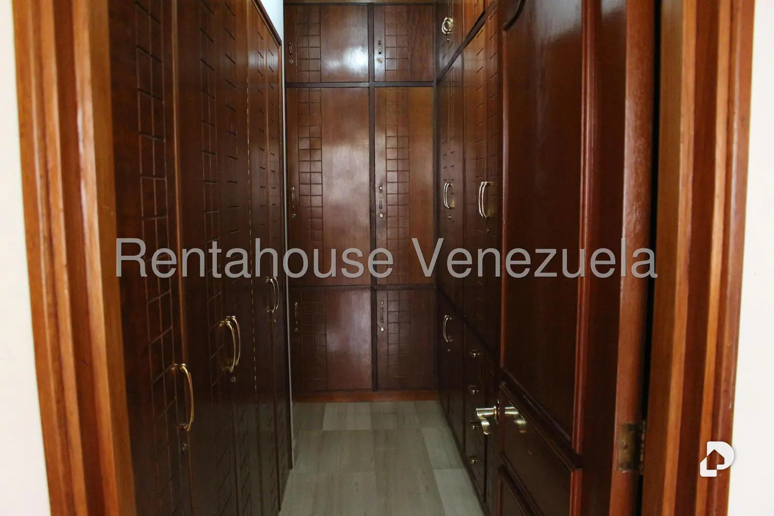 Apartamento en Los Samanes, Caracas – 14