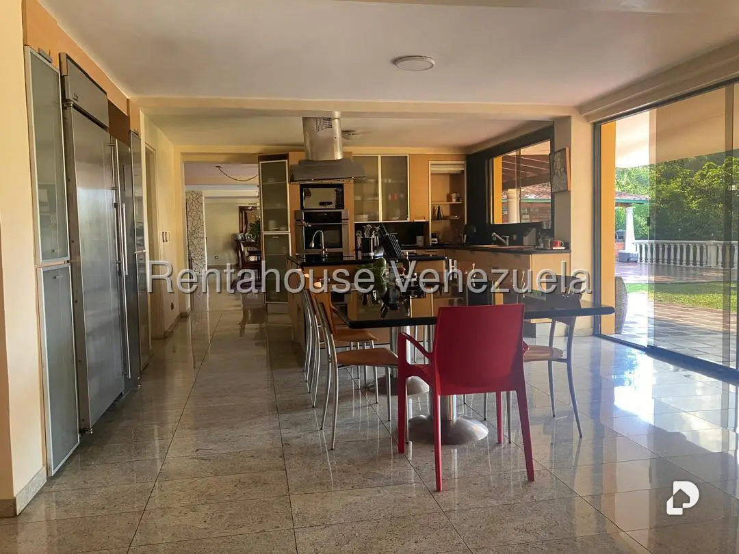 Casa en La Boyera, Caracas – 11